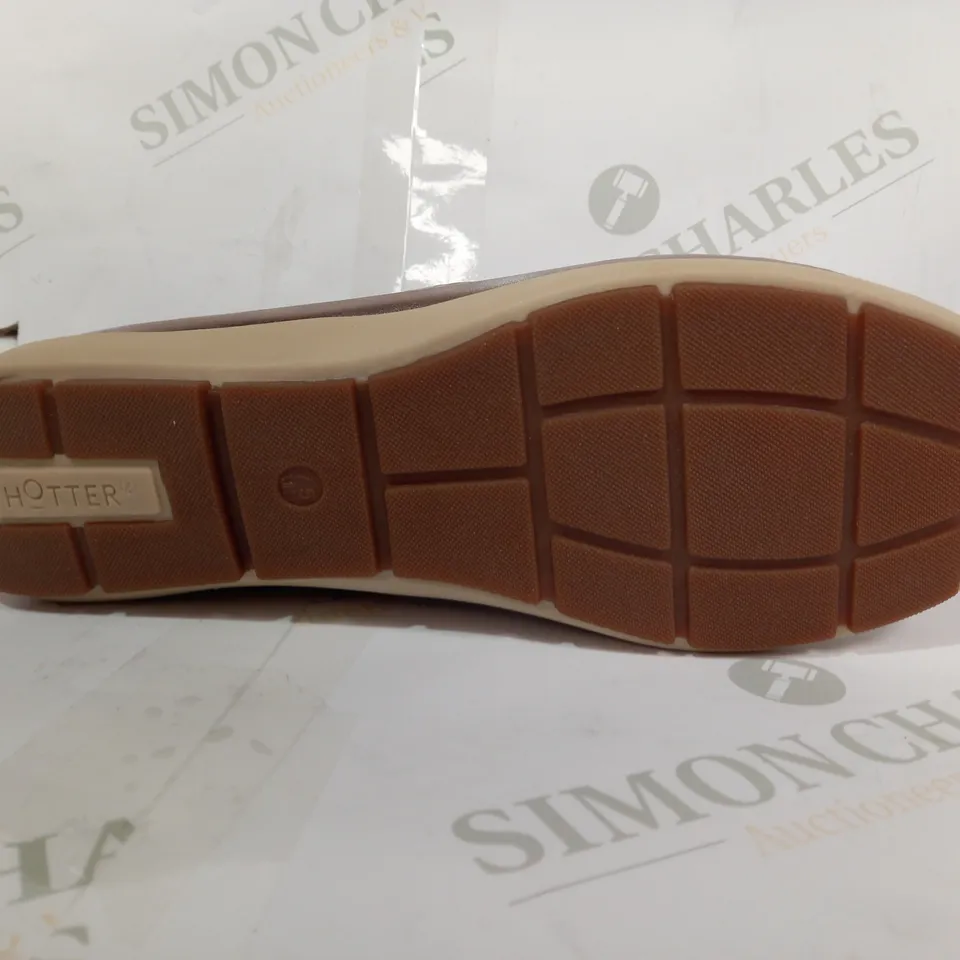 BOXED PAIR OF HOTTER SLIP-ON SHOES IN ROSE GOLD COLOUR UK SIZE 7.5