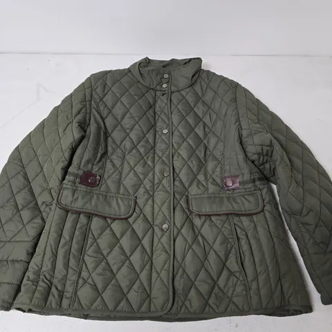 CHARLOTTE WEST AUTUMN WINTER GREENWICH QUILTED JACKET IN GREEN - SIZE 20