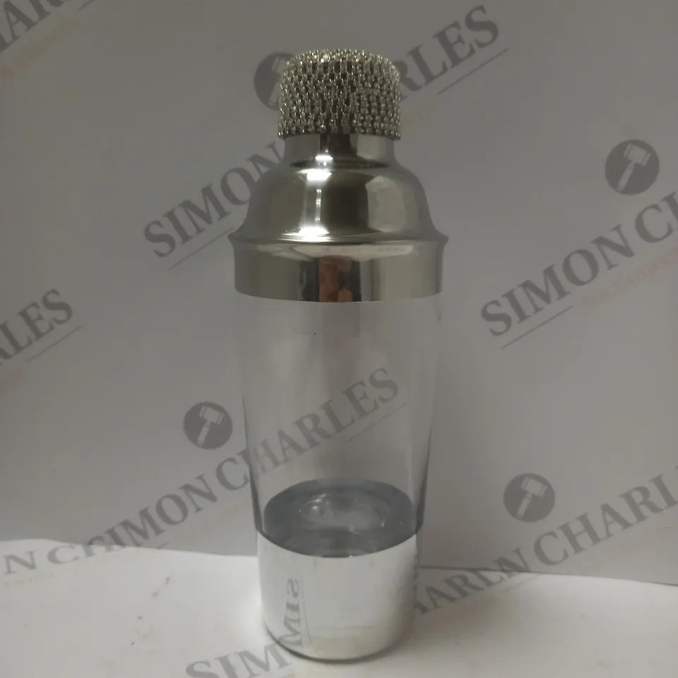 BOXED JULIEN MACDONALD COCKTAIL SHAKER