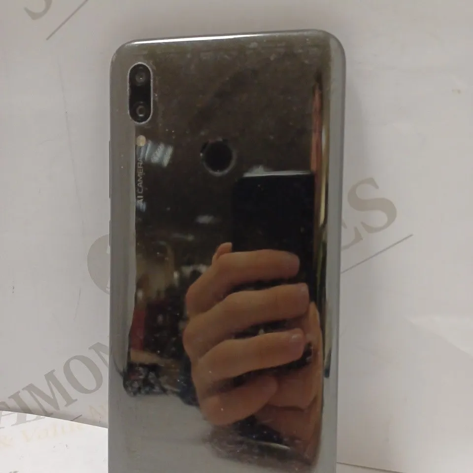 HUAWEI P SMART 32GB ANDROID SMART PHONE 