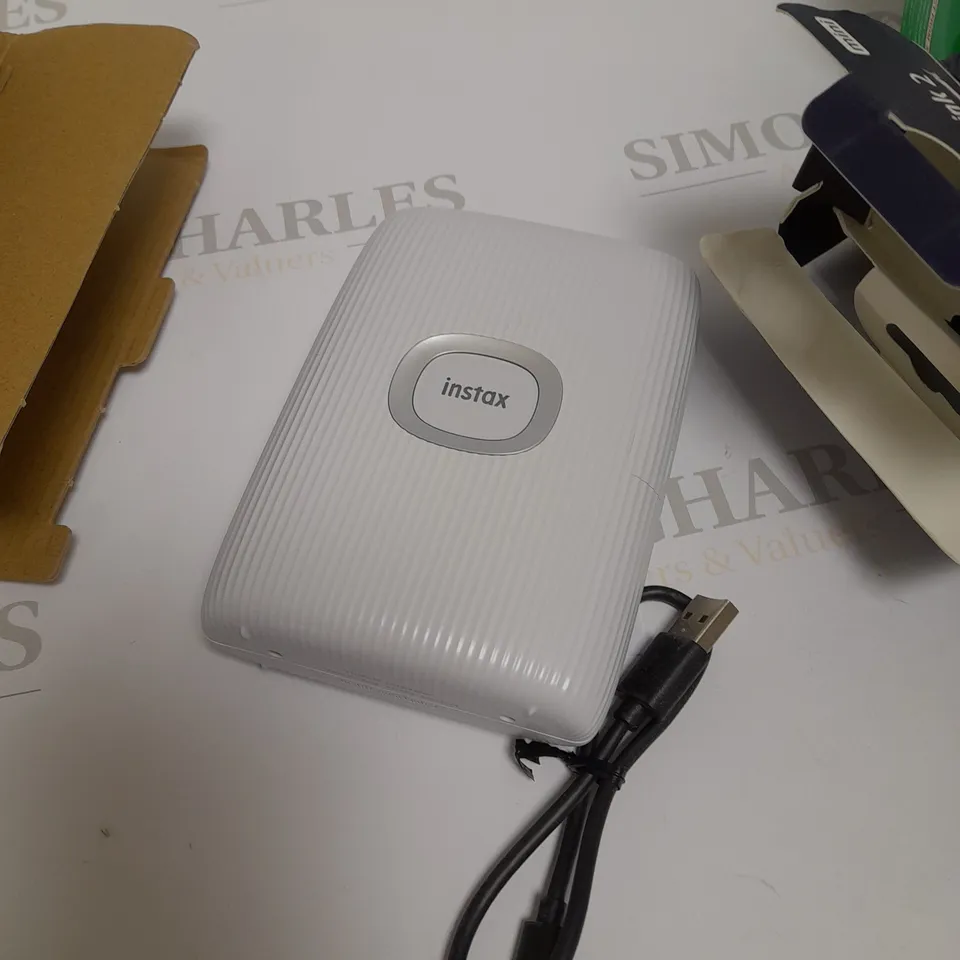 FUJIFILM INSTAX MINI LINK 2 WITH INSTA FILM 