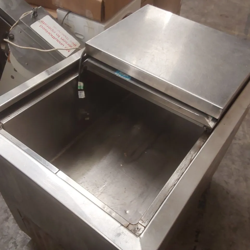 TRUE COMMERCIAL FREEZER TMW-36F-QT TOP SLIDE DOOR W600 X D900 X H800MM