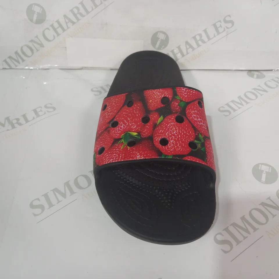 PAIR OF CROCS CLASSIC HYPERREAL SLIDERS IN BLACK W. STRAWBERRY DESIGN UK SIZE M6/W7