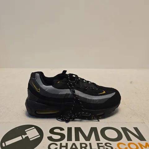 NIKE RUNNING SHOES – BLACK/GREY WITH YELLOW SWOOSH, UK 9 (MEN'S) + PAIR
