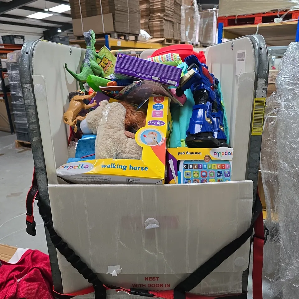 CAGE CONTAINING A LARGE QUANTITY OF KIDS TOYS AND GAMES TO INCLUDE KINETIC SAND, TRANSFORMERS FIGURE, HAPELLO LEARNING PAD, ASSORTED PAINTS, ASSORTED ANIMAL TOYS ETC