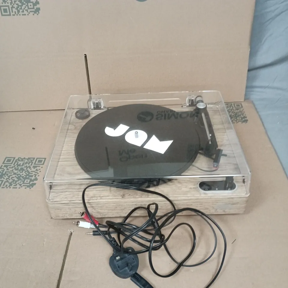 JAM TURNTABLE WITH DUST COVER