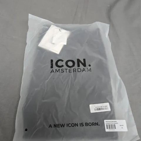 BAGGED ICON AMSTERDAM THE TECH TROUSERS SIZE W30