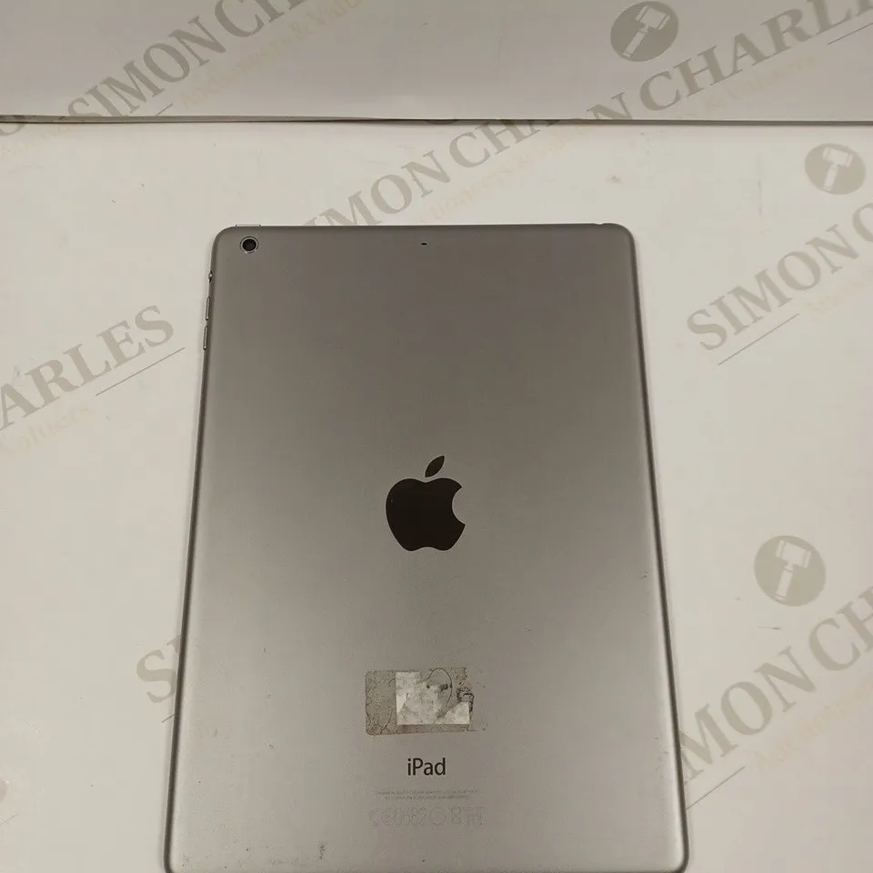 APPLE A1474 IPAD AIR 