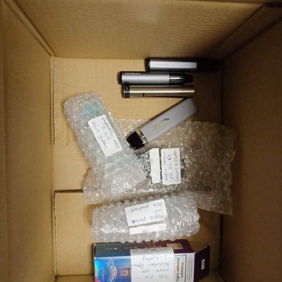 BOX OF APPROX 10 ITEMS TO INCLUED VAPORESSO LUXE QS, OXVA XLIM SE, VAPORESSO XROS 3 MINI.