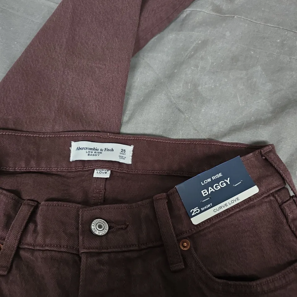 ABERCROMBIE & FITCH LOW RISE BAGGY JEANS – CURVE LOVE, US 25 SHORT (UK 6)