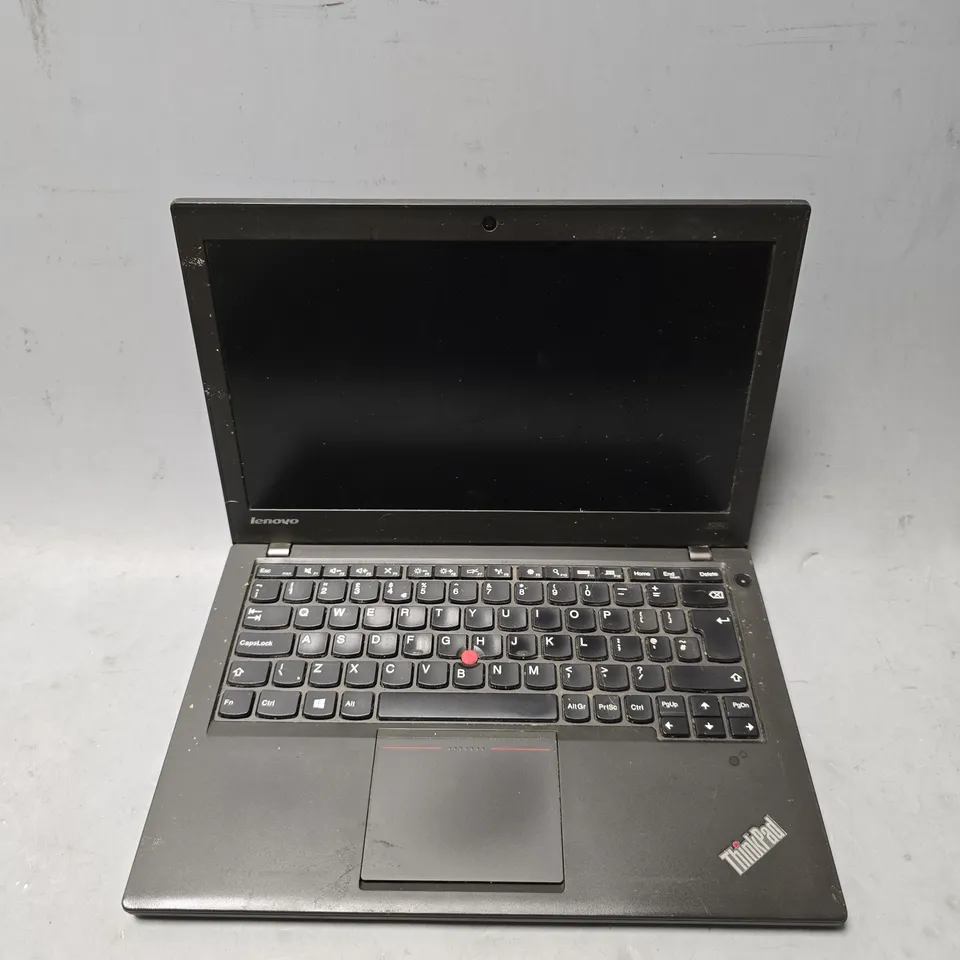 LENOVO X240 THINKPAD LAPTOP IN BLACK