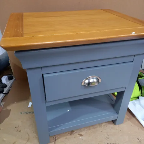 SEATTLE LAMP TABLE