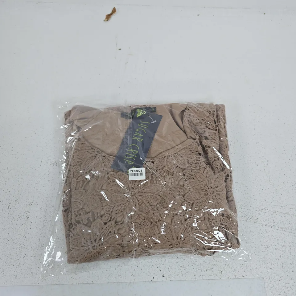 SUGAR CRISP LADIES CROCHET LACE TOP – SIZE M