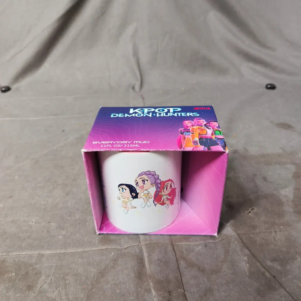 K-POP DEMON HUNTERS EVERYDAY MUG 315ML (11FL OZ)
