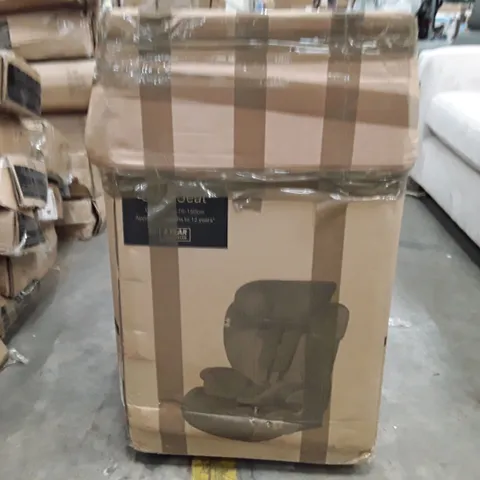 BOXED CHILDREN'S CAR SEAT 