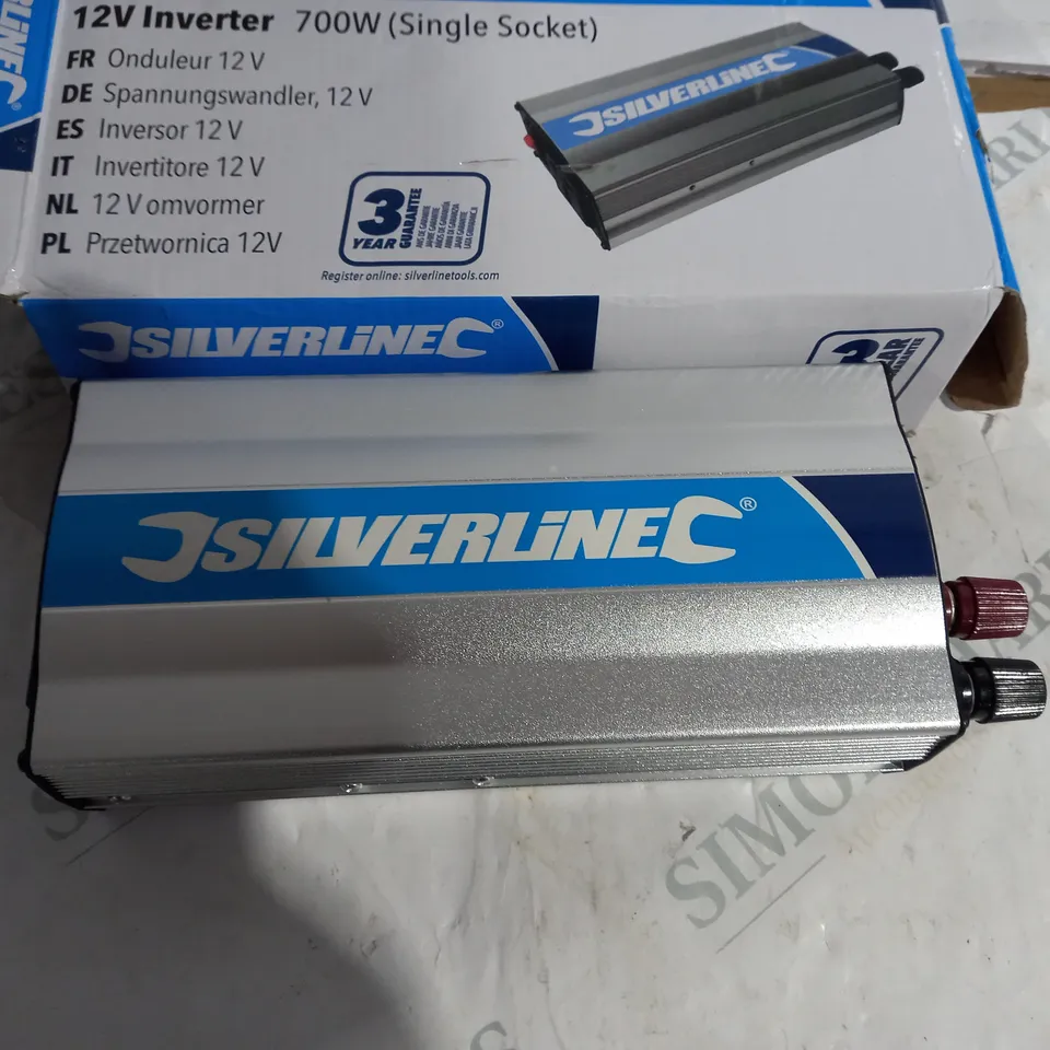 12V INVERTER 700W SINGEL SOCKET 