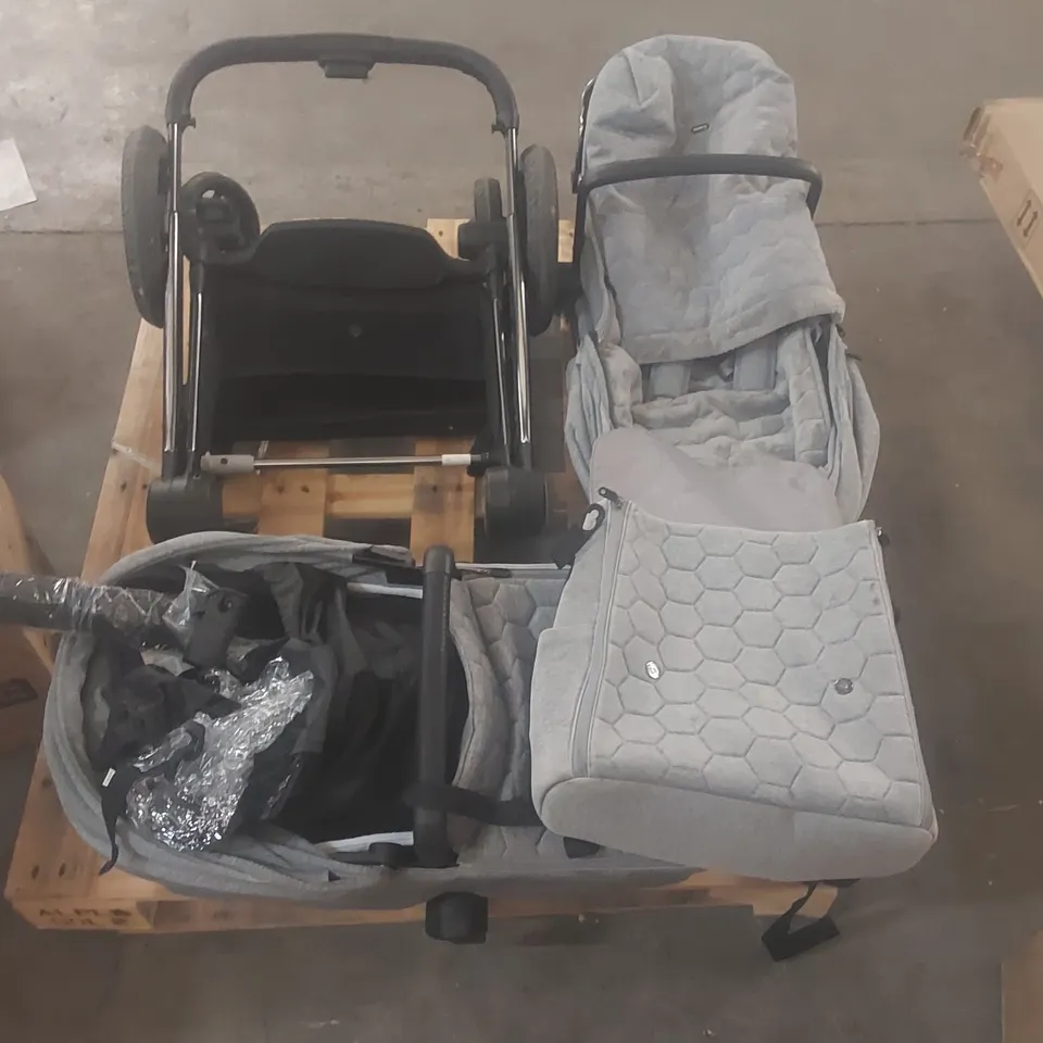 ICANDY PRAM WITH CARRYCOT AND ACCESSORIES
