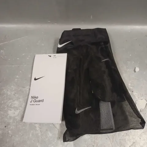 NIKE FOOTBALL J GUARD IN BLACK SIZE XS