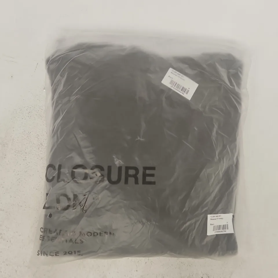 BAGGED CLOSURE RELAXED FIT HOODY IN BLACK SIZE MEDIUM