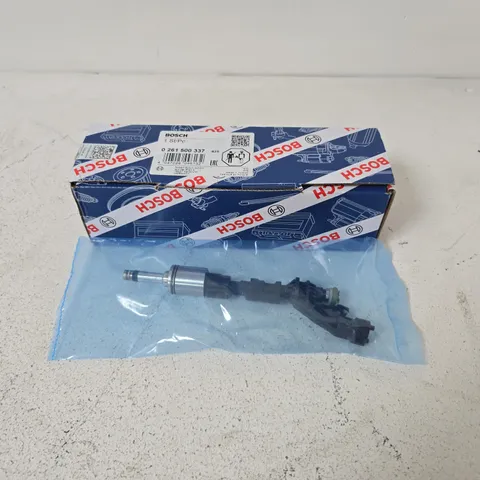 BOXED BOSCH 0261500337 PETROL FUEL INJECTOR