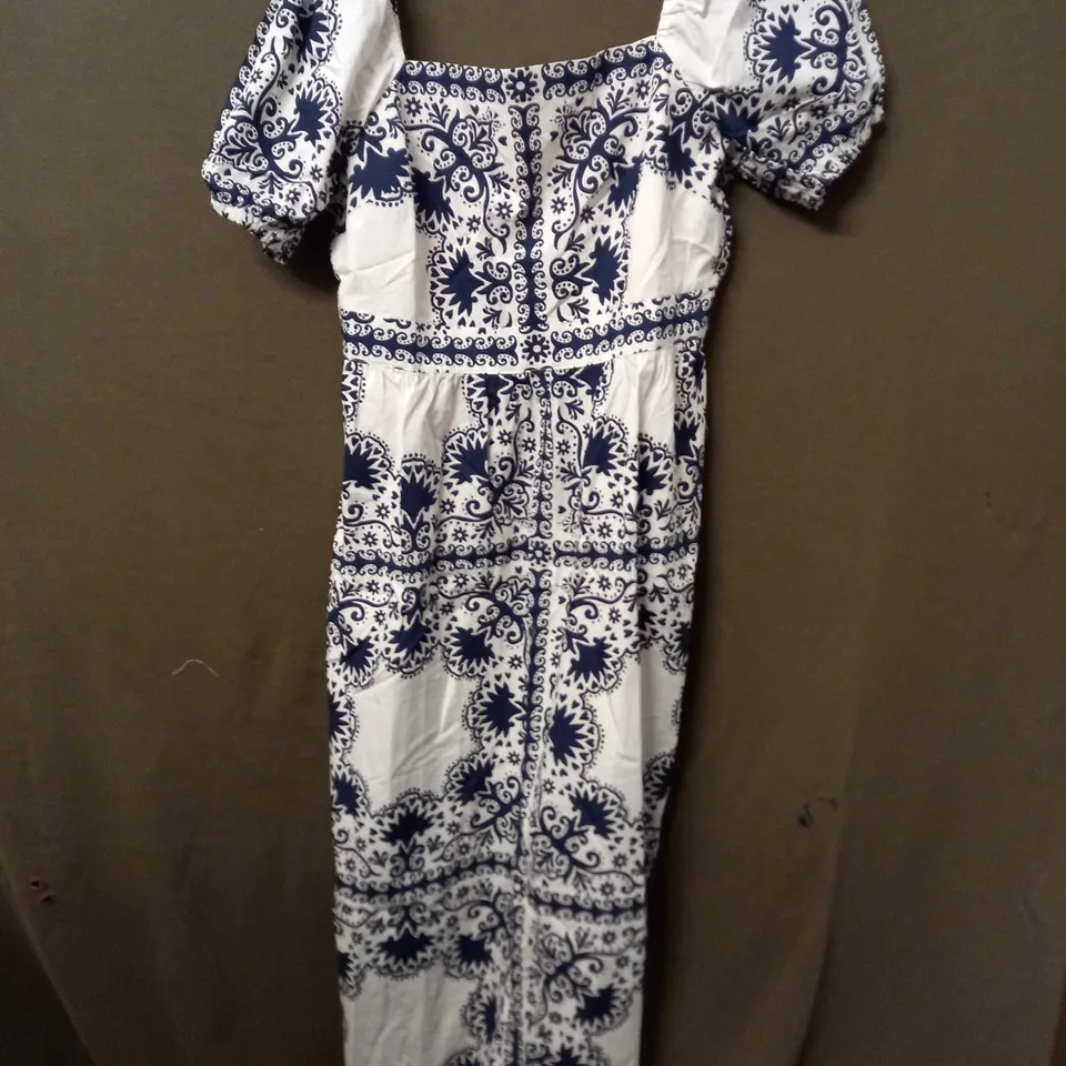 BODEN SQUARE NECK MIDI DRESS IN FLORAL DESIGN IN NAVY/WHITE - UK 18R