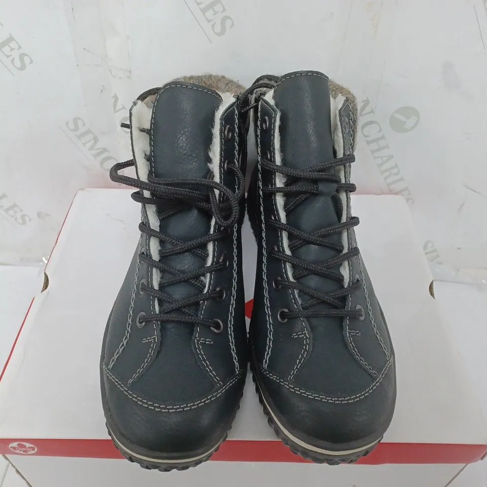BOXED RIEKER LACE UP BOOTS IN BLACK - SIZE 39