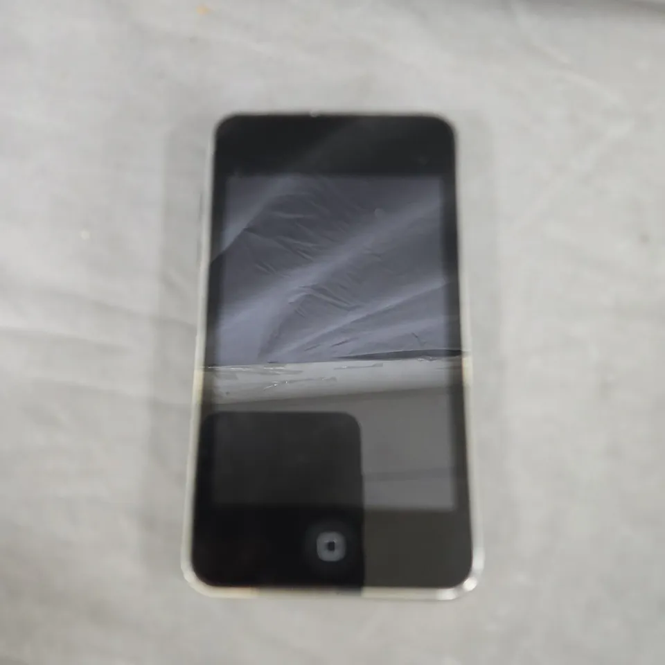 APPLE IPOD TOUCH 2ND GEN 