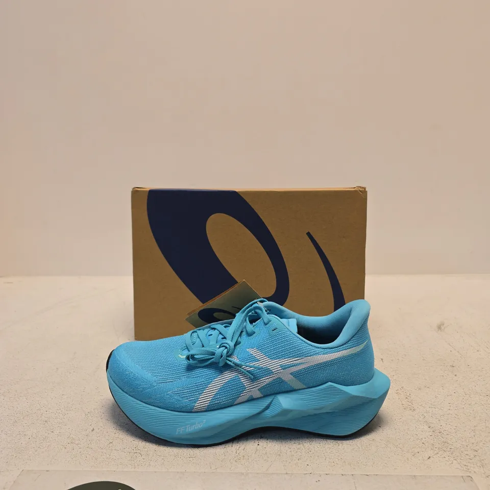 ASICS NOVABLAST 6 RUNNING SHOES – ENERGY AQUA/WHITE, UK 7.5 (US 8.5)