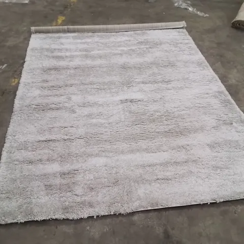 QUALITY DESIGNER AREA RUG - APPROXIMATELY 230X170CM