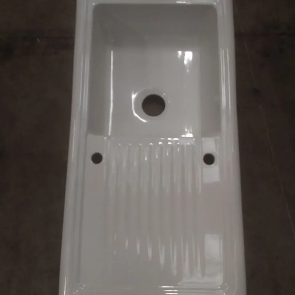 BOXED BURBANK 1.5 BOWL SINK AND DRAINER - WHITE 101 X 52.5CM