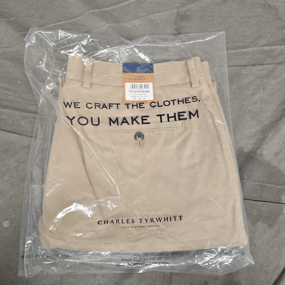 BAGGED CHARLES TYRWHITT TAUPE CLASSIC FIT ULTIMATE NON-IRON CHINOS – 36W X 30L