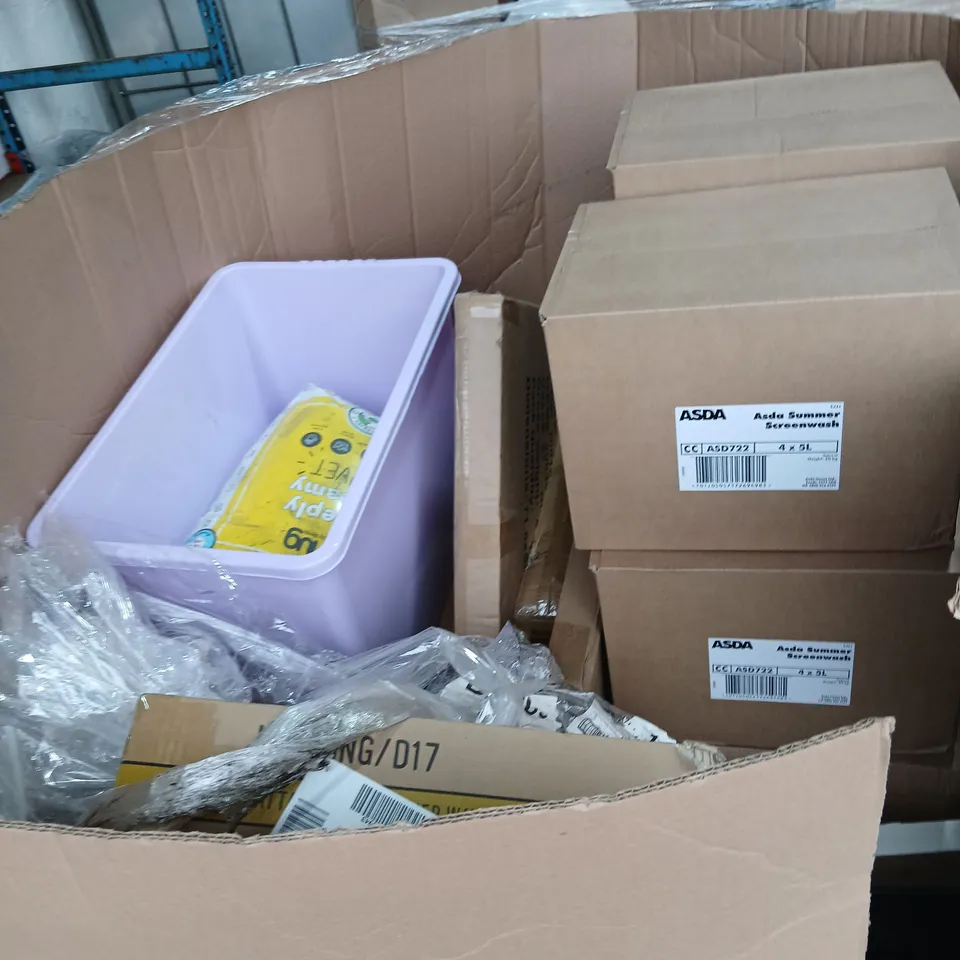 PALLET OF APPROXIMATELY 14 ASSORTED PRODUCTS TO INCLUDE; SUMMER SCREEN WASH, TAXTURED WALL ART, TOPPER FULL SUPERKING, ROLLER BLIND, DINNER SET, SWING BIN, PADEL BIN, ANTIQUE MIRROR AND PEBBLE SIDE TA