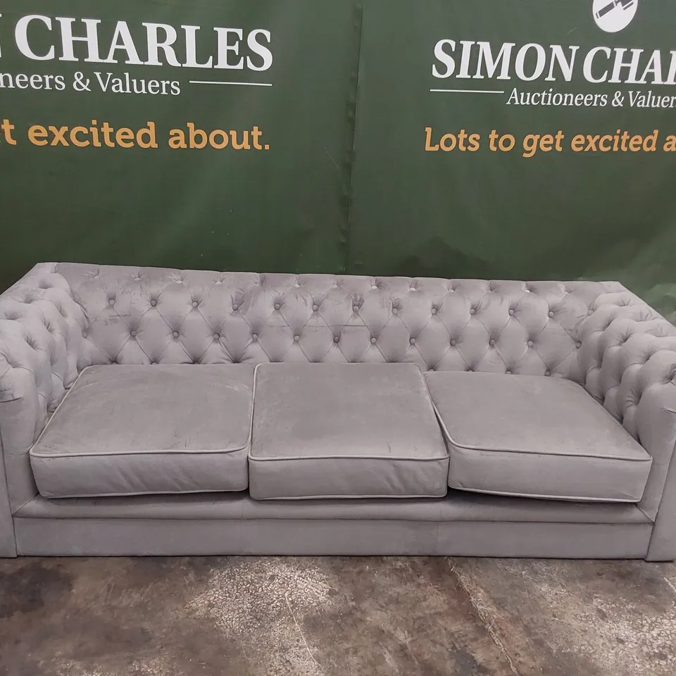 DESIGNER THREE SEATER CHESTERFIELD SOFA GREY PLUSH FABRIC 