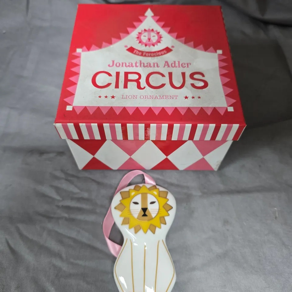 JONATHAN ADLER CIRCUS LION HANGING ORNAMENT