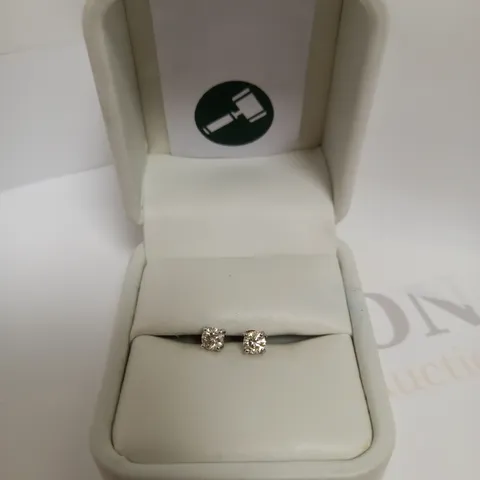 DESIGNER 18CT WHITE GOLD STUD EARRINGS SET WITH DIAMONDS WEIGHING +-0.53CT