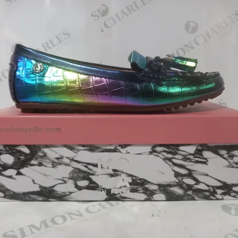 BOXED PAIR OF MODA IN PELLE ETHELIA LOAFERS IN RAINBOW SIZE 6