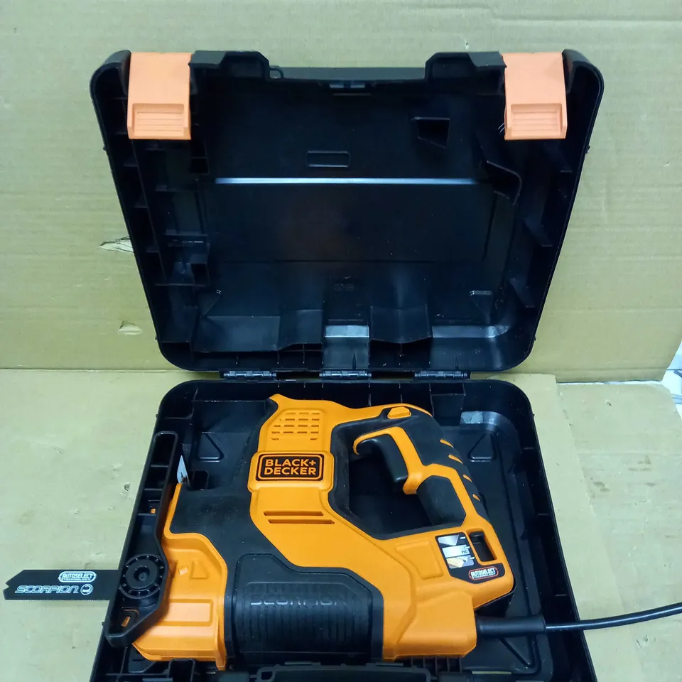 BLACK & DECKER RS890 SCORPION POWERED HAND SAW 