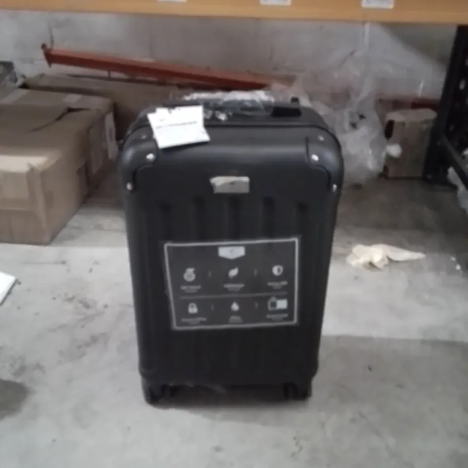 LUGG SKYWANDER 20 INCH TRAVEL BLACK