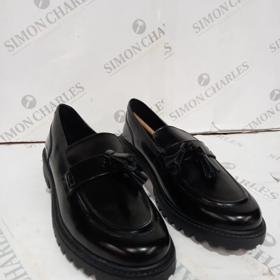JONES BOOTMAKER LOVE CHUNKY LEATHER LOAFERS TASSEL SHOES - SIZE UK 7.5