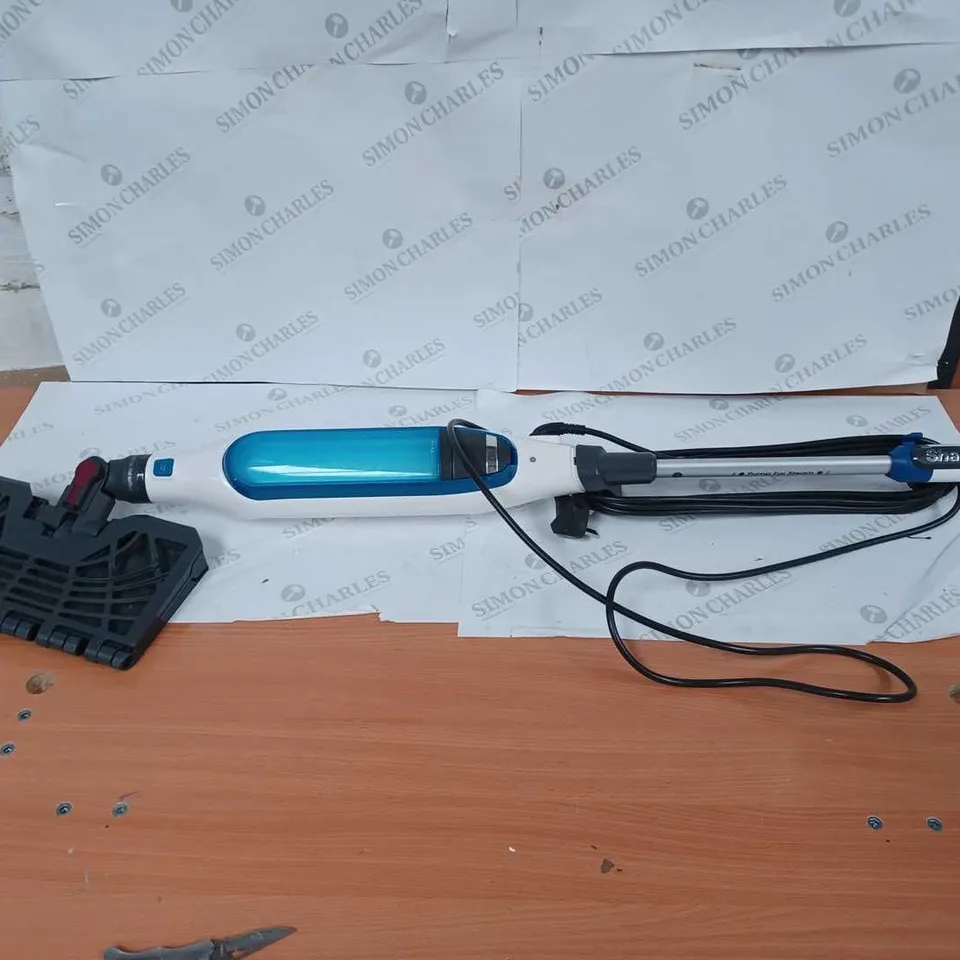 SHARK KLIK AND FLIP STEAM MOP