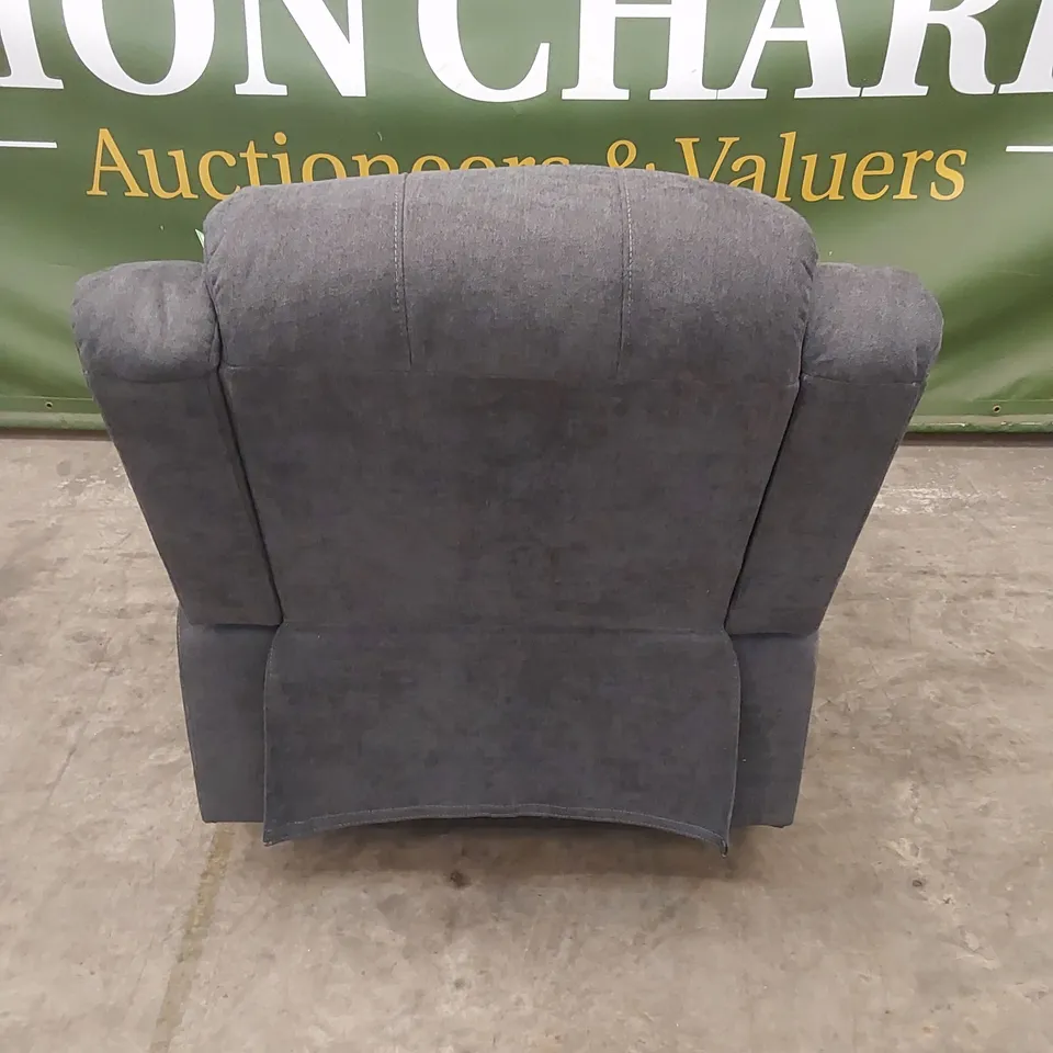 QUALITY DESIGNER SORRENTO FABRIC UPHOLSTERED MANUAL RECLINER ARM CHAIR 