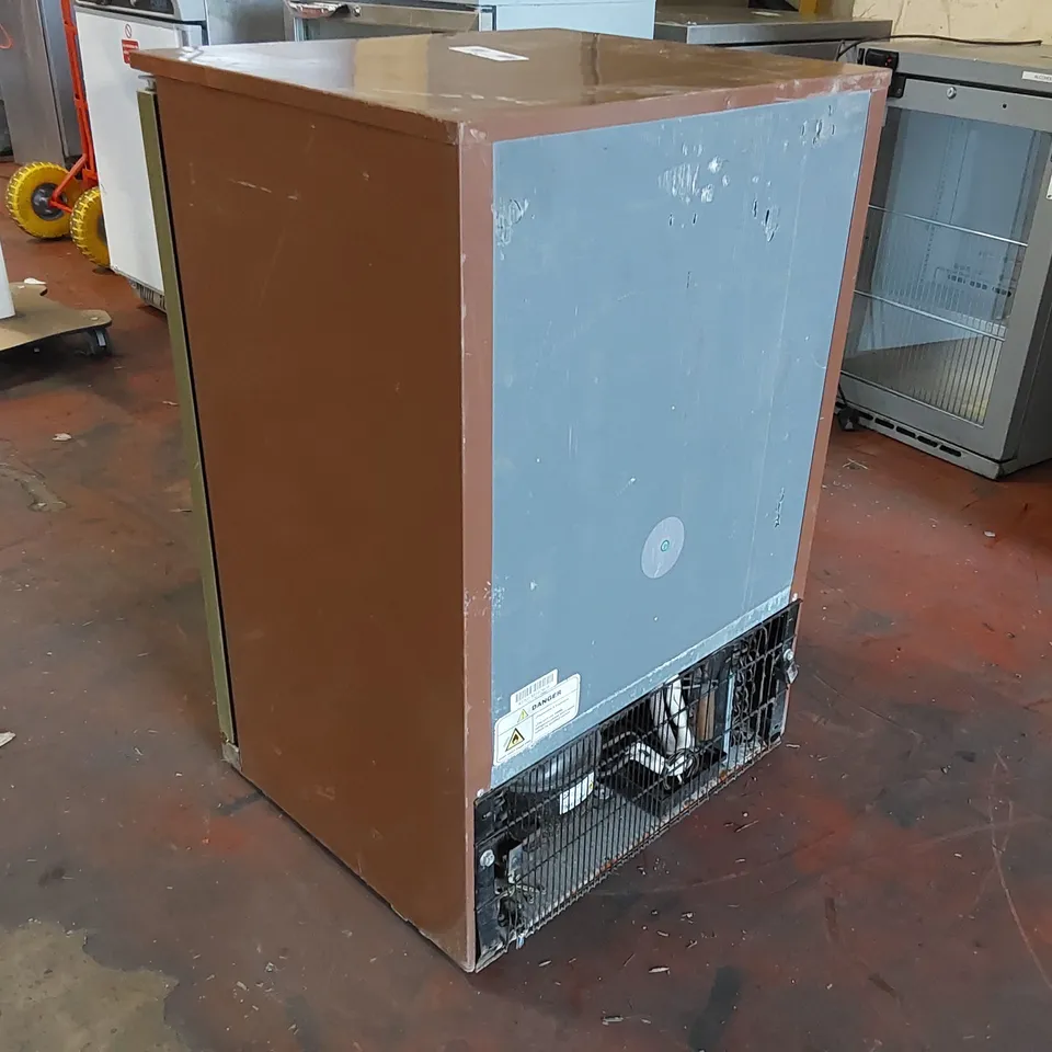 HUSKY HUS-C1-BRN-HY BACKBAR DRINKS COOLER 