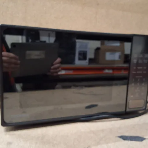 TOSHIBA 20L MICROWAVE OVEN MM2-EM20PF(MB)