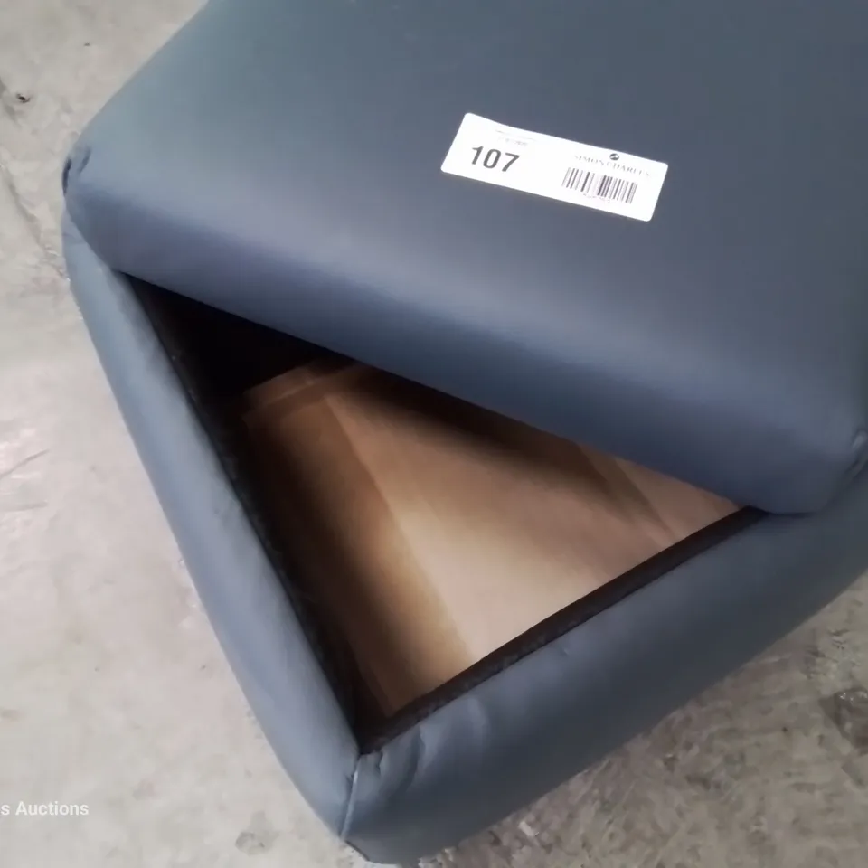 QUALITY BRITISH DESIGNER & MANUFACTURED G PLAN SPENCER STORAGE FOOTSTOOL CAMBRIDGE NAVY LEATHER 