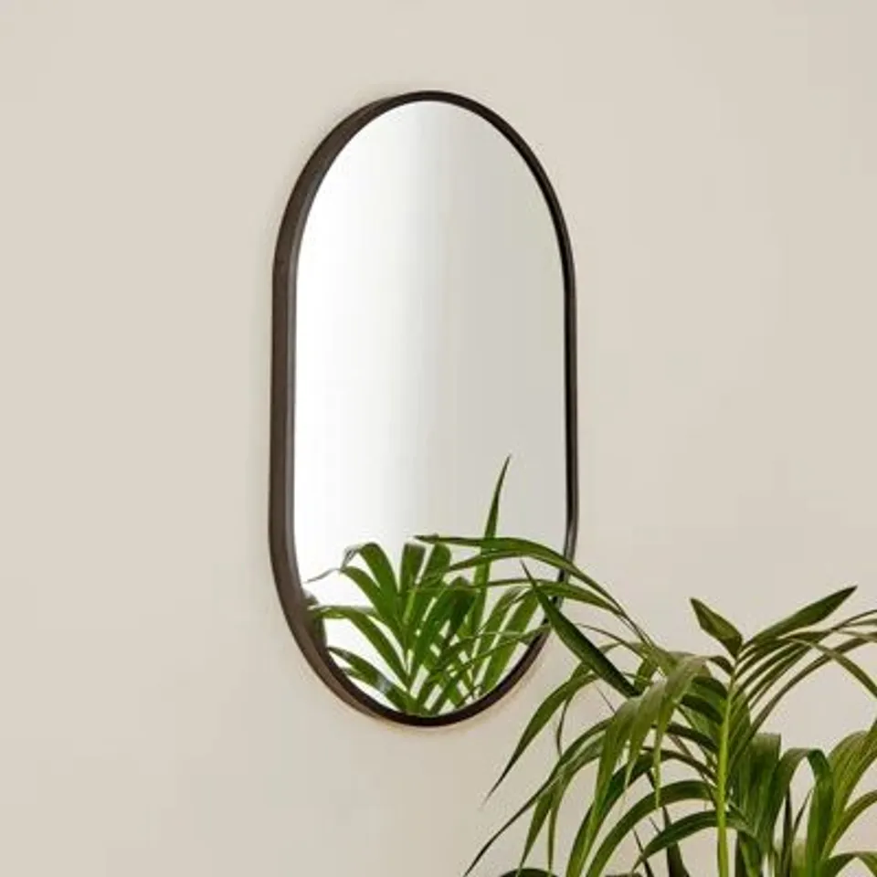 BOXED CAPSULE BLACK METAL WALL MIRROR (1 BOX)