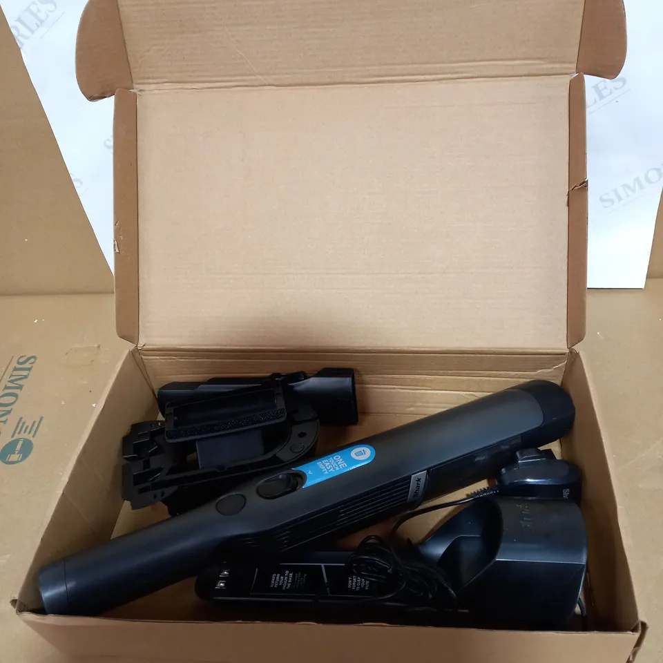 SHARK CORDLESS HANDHELD VACUUM CLEANER