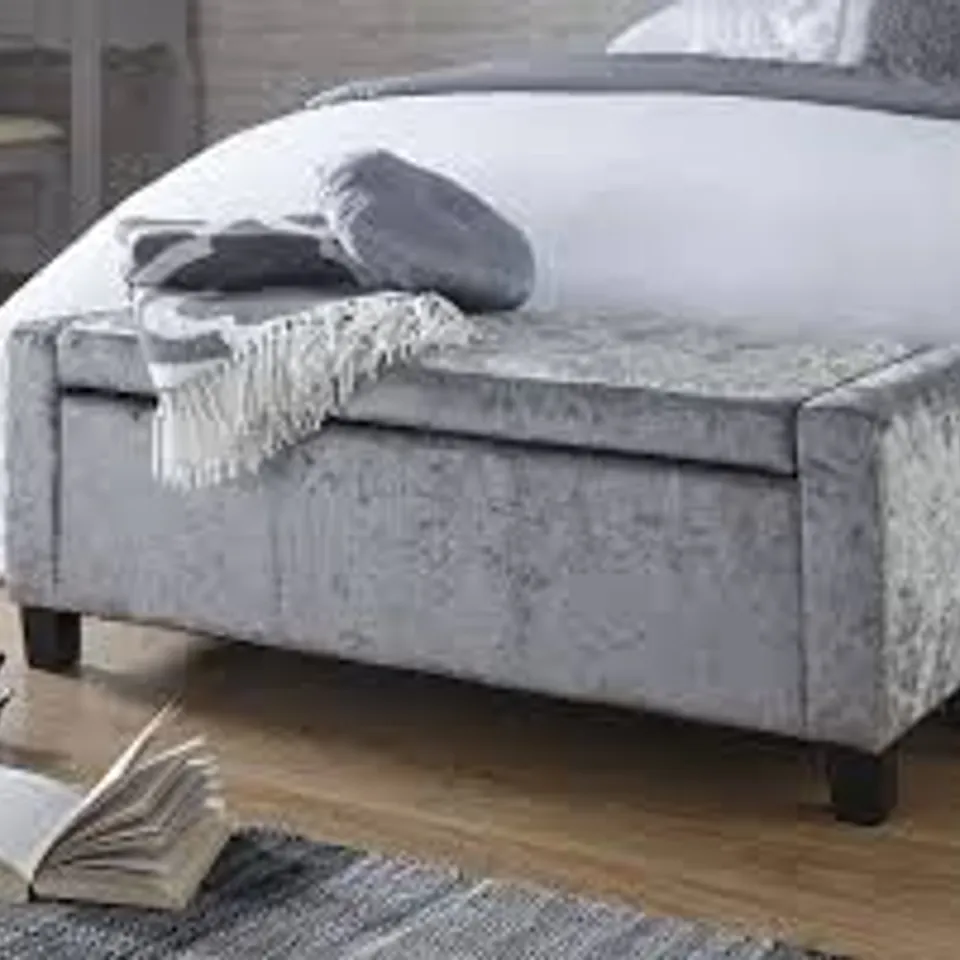 BOXED VERONA OTTOMAN STORAGE BENCH - GREY CRUSHED VELVET (1 BOX)