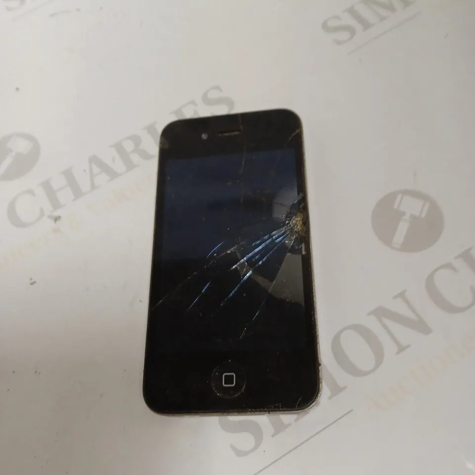 APPLE IPHONE 4 (A1332) SMARTPHONE 