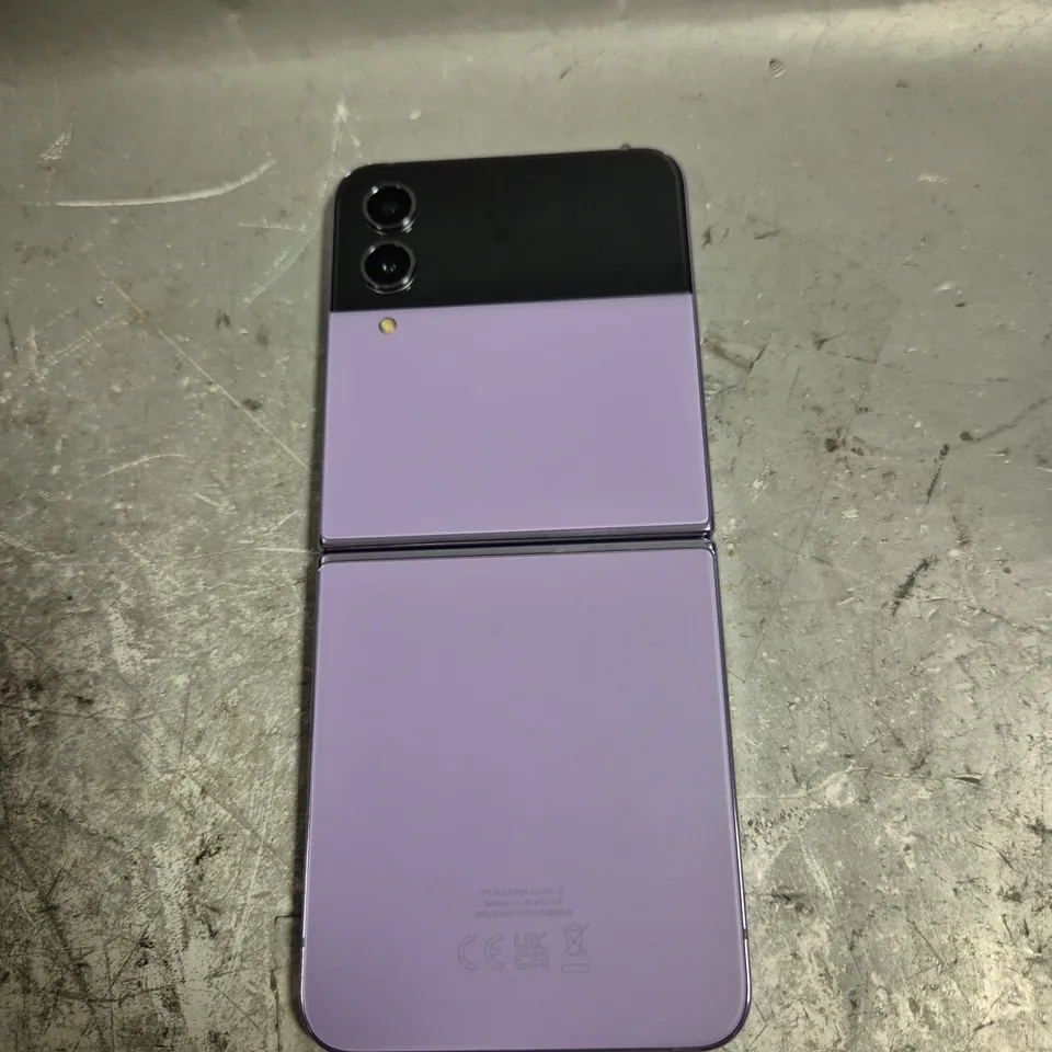 SAMSUNG GALAXY Z FLIP 