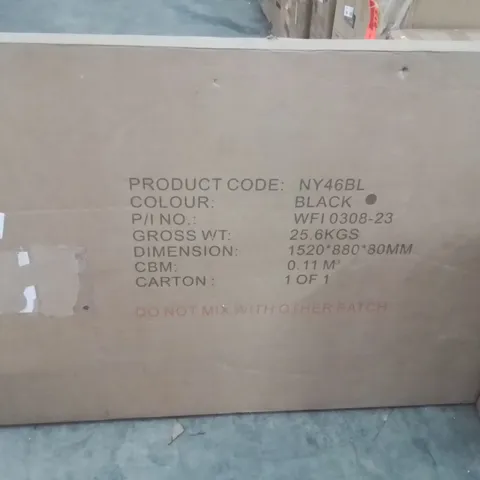 BOXED DOUBLE 4'6 UPHOLSTERED BED 